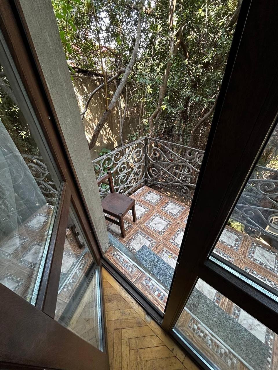 Duma Hotel Tbilisi Exterior photo