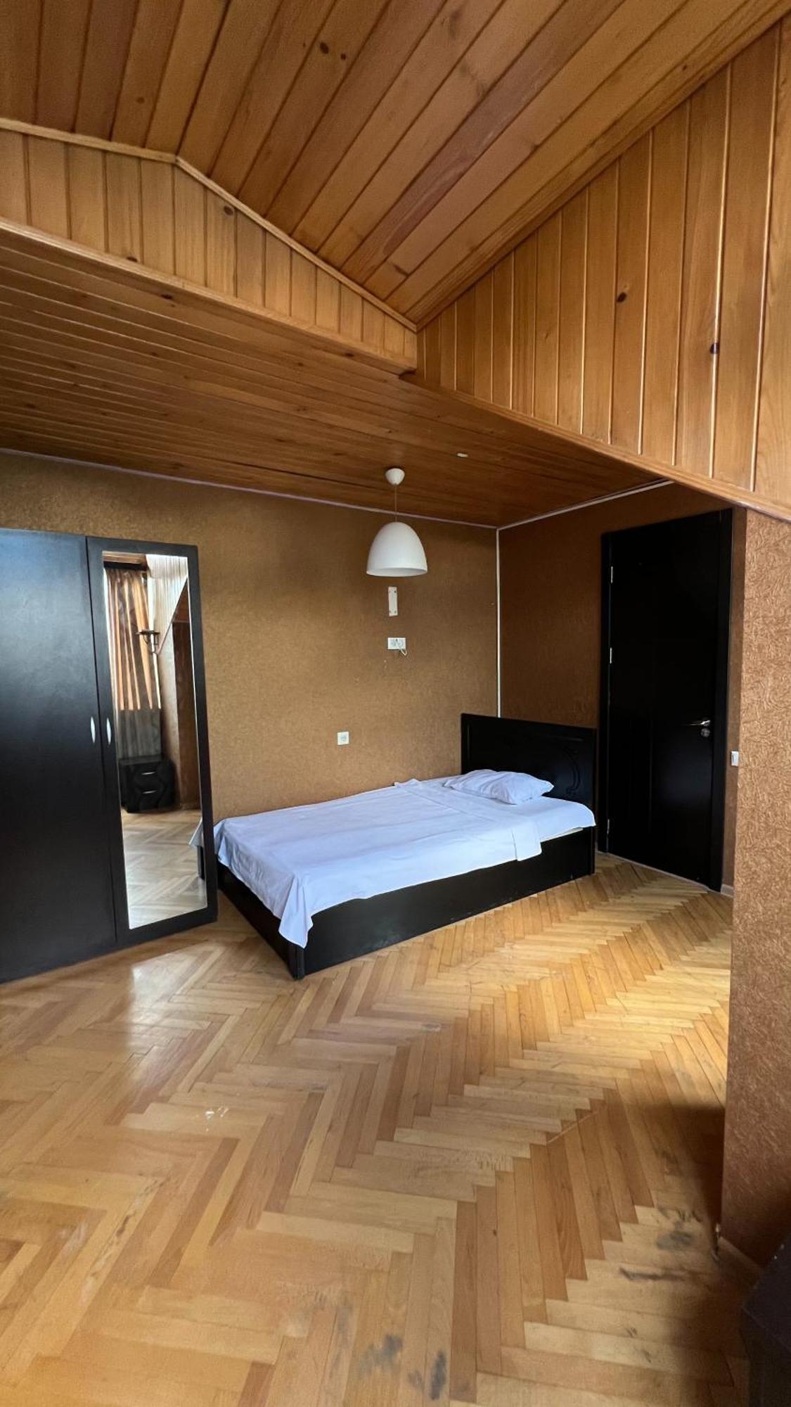 Duma Hotel Tbilisi Exterior photo