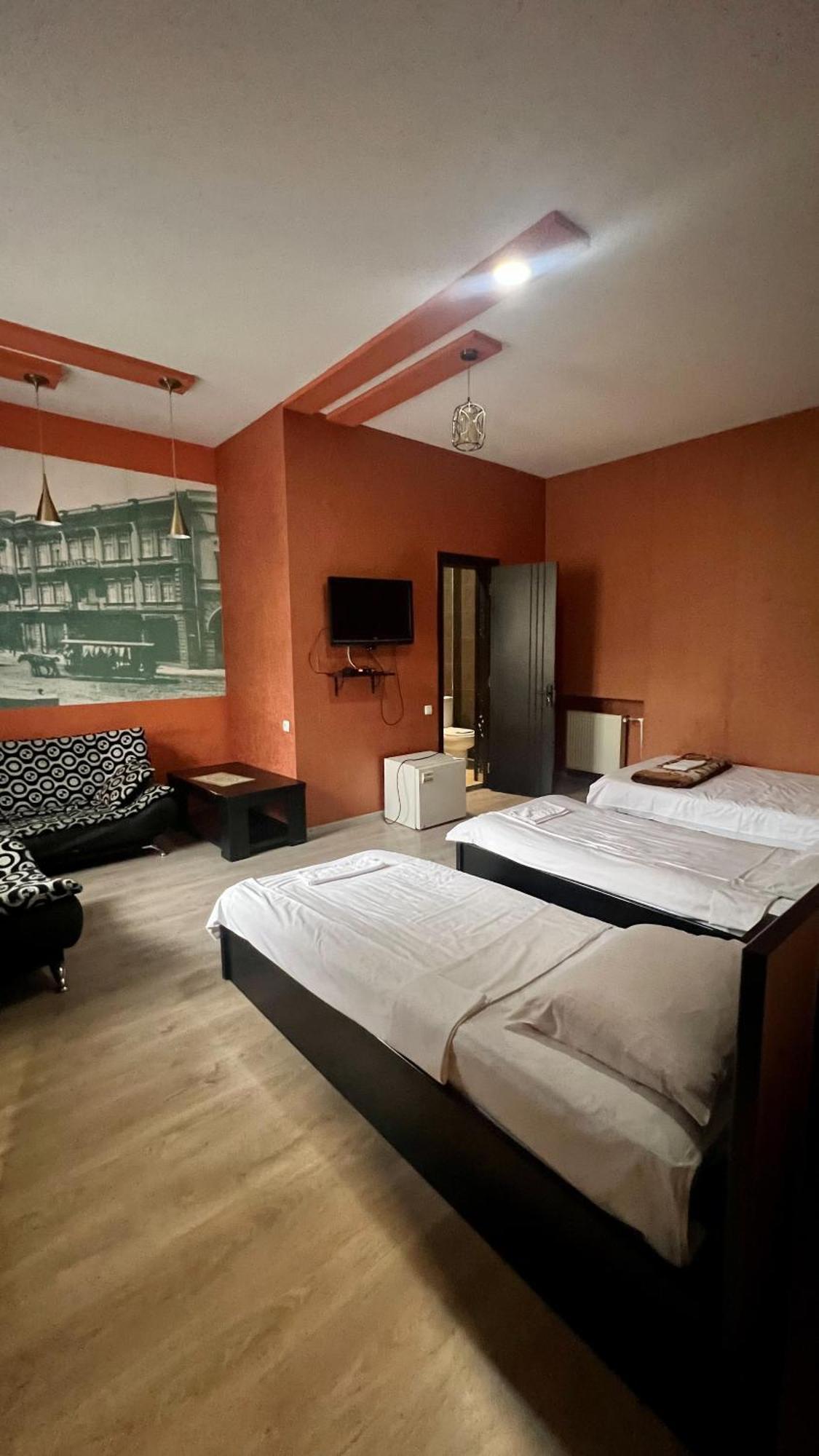 Duma Hotel Tbilisi Exterior photo