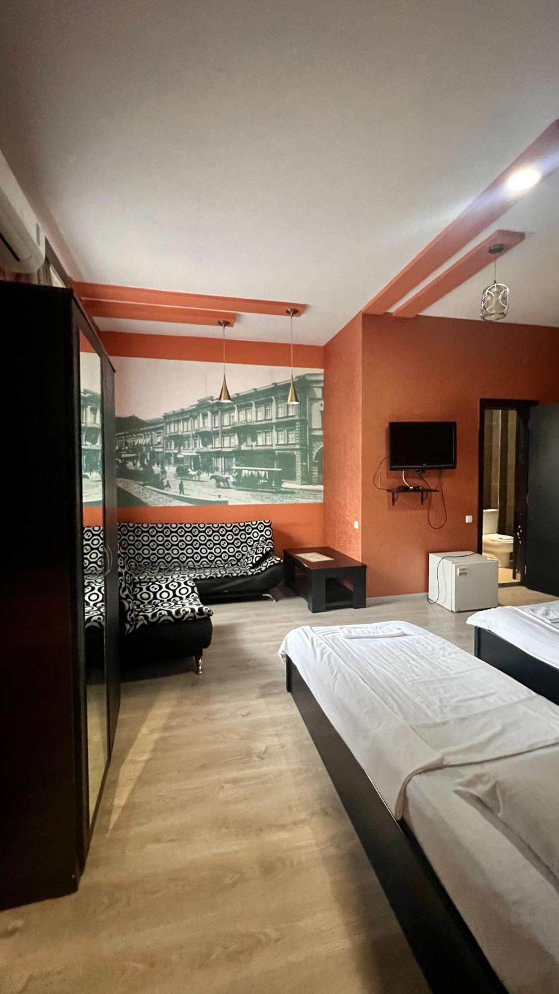 Duma Hotel Tbilisi Exterior photo